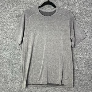 Lululemon Lightweight Short Sleeve Activewear‎ Shirt Men's Size L